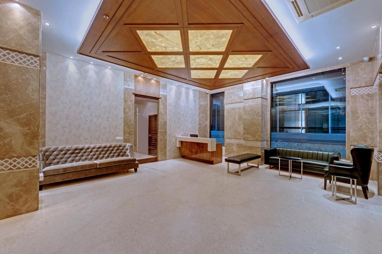 Отель Adiva Residency Beacon, Grant Road, Мумбаи Экстерьер фото